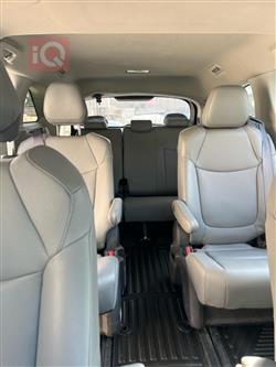 تۆیۆتا سیانا